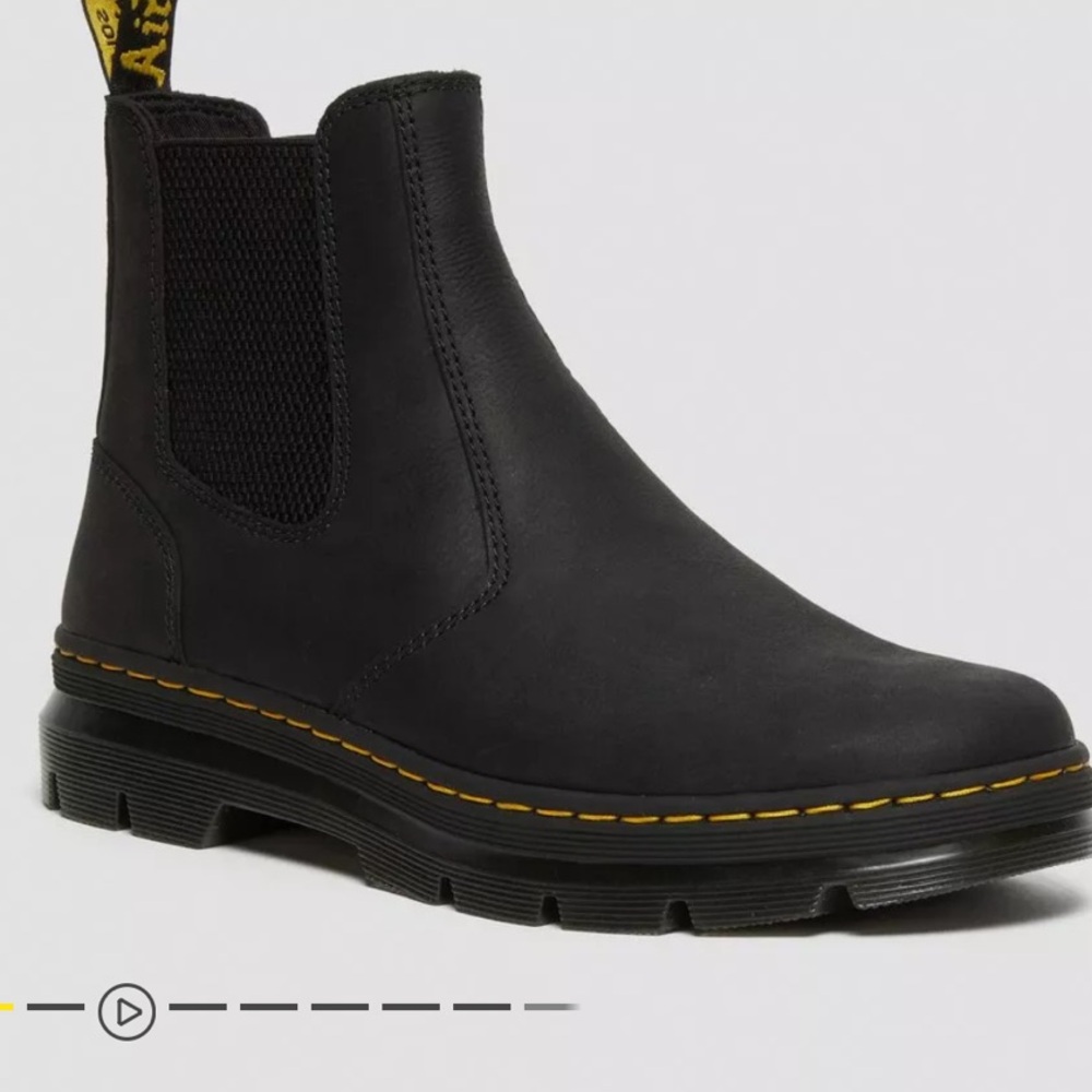 🚫SOLD🚫 Dr. Martens Black Chelsea Boots men’s 8